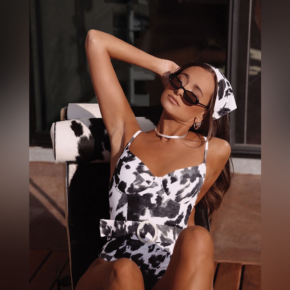 Weworewhat Danielle one piece in cowhide